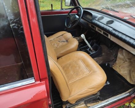 Красный ВАЗ 2101, объемом двигателя 1.3 л и пробегом 170 тыс. км за 350 $, фото 5 на Automoto.ua