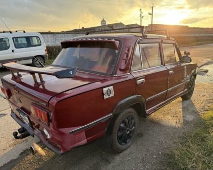 Красный ВАЗ 2101, объемом двигателя 1.5 л и пробегом 333 тыс. км за 850 $, фото 4 на Automoto.ua