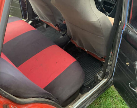 Красный ВАЗ 2101, объемом двигателя 1.3 л и пробегом 320 тыс. км за 650 $, фото 11 на Automoto.ua