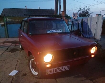Красный ВАЗ 2101, объемом двигателя 1 л и пробегом 329 тыс. км за 450 $, фото 8 на Automoto.ua