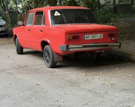 Красный ВАЗ 2101, объемом двигателя 1.2 л и пробегом 300 тыс. км за 480 $, фото 1 на Automoto.ua