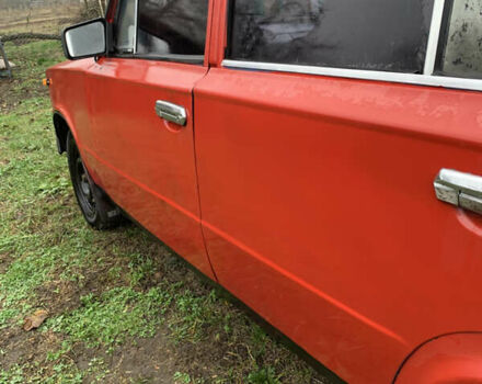 Красный ВАЗ 2101, объемом двигателя 1.3 л и пробегом 320 тыс. км за 650 $, фото 7 на Automoto.ua