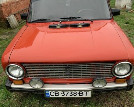 Красный ВАЗ 2101, объемом двигателя 1.3 л и пробегом 320 тыс. км за 650 $, фото 1 на Automoto.ua