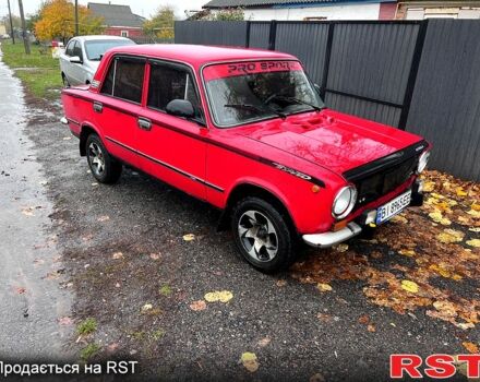 ВАЗ 2101 1980 в Хороле на Automoto.ua Красный ВАЗ 2101, объемом двигателя 1.3 л и пробегом 190 тыс. км за 799 $, фото 1 на Automoto.ua