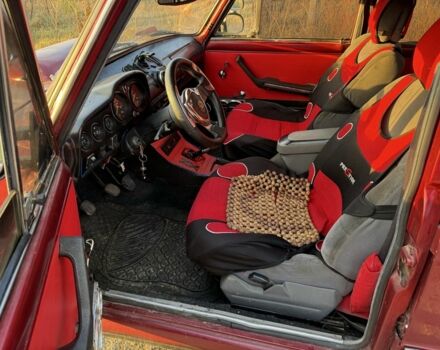 Красный ВАЗ 2101, объемом двигателя 1.5 л и пробегом 333 тыс. км за 850 $, фото 11 на Automoto.ua