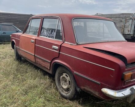 Красный ВАЗ 2101, объемом двигателя 1.3 л и пробегом 200 тыс. км за 286 $, фото 4 на Automoto.ua