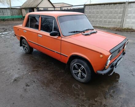 Красный ВАЗ 2101, объемом двигателя 1.3 л и пробегом 60 тыс. км за 592 $, фото 2 на Automoto.ua