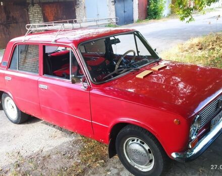 Красный ВАЗ 2101, объемом двигателя 1.2 л и пробегом 18 тыс. км за 1044 $, фото 1 на Automoto.ua