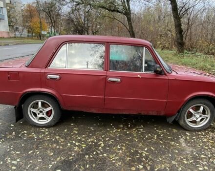 Красный ВАЗ 2101, объемом двигателя 1.3 л и пробегом 3 тыс. км за 592 $, фото 3 на Automoto.ua