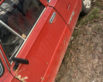 ВАЗ 2101 1982 в Черновцах на Automoto.ua Красный ВАЗ 2101, объемом двигателя 1.2 л и пробегом 100 тыс. км за 550 $, фото 5 на Automoto.ua