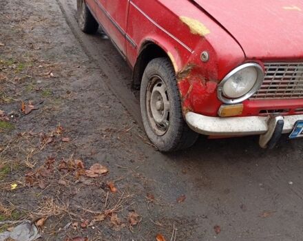Красный ВАЗ 2101, объемом двигателя 1.2 л и пробегом 2 тыс. км за 357 $, фото 5 на Automoto.ua