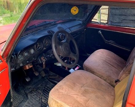 Красный ВАЗ 2101, объемом двигателя 1.5 л и пробегом 380 тыс. км за 650 $, фото 2 на Automoto.ua