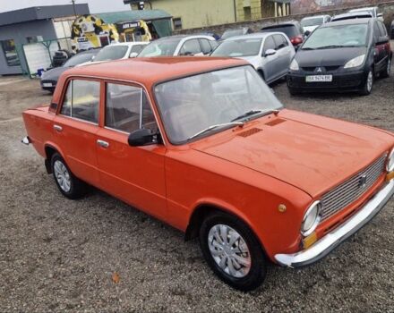 Красный ВАЗ 2101, объемом двигателя 1.3 л и пробегом 88 тыс. км за 550 $, фото 2 на Automoto.ua