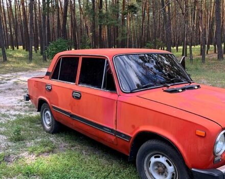 Красный ВАЗ 2101, объемом двигателя 1.5 л и пробегом 380 тыс. км за 650 $, фото 1 на Automoto.ua