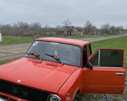 Красный ВАЗ 2101, объемом двигателя 1.6 л и пробегом 2 тыс. км за 592 $, фото 2 на Automoto.ua