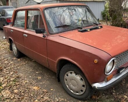 Красный ВАЗ 2101, объемом двигателя 1.2 л и пробегом 82 тыс. км за 429 $, фото 2 на Automoto.ua