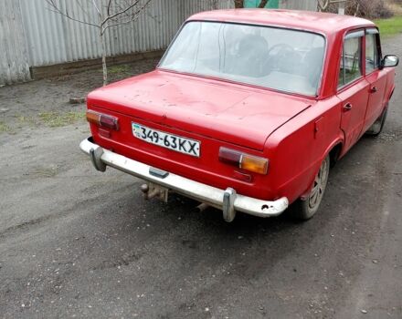 Красный ВАЗ 2101, объемом двигателя 1 л и пробегом 150 тыс. км за 359 $, фото 1 на Automoto.ua
