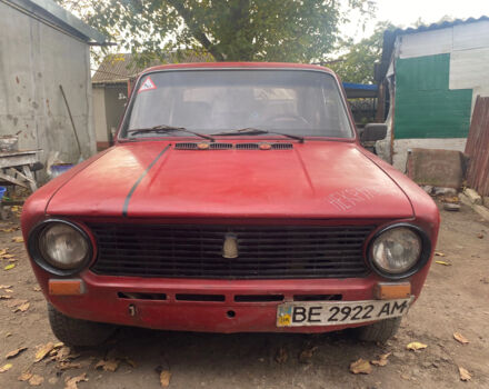 ВАЗ 2101 1983 у Миколаєві на Automoto.ua Червоний ВАЗ 2101, об'ємом двигуна 1.3 л та пробігом 87 тис. км за 547 $, фото 3 на Automoto.ua