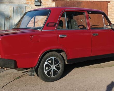 Красный ВАЗ 2101, объемом двигателя 1.2 л и пробегом 242 тыс. км за 25000 $, фото 4 на Automoto.ua