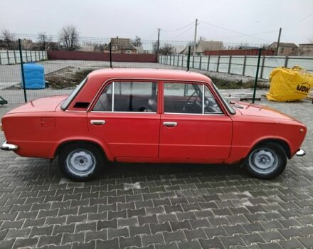Красный ВАЗ 2101, объемом двигателя 1.3 л и пробегом 40 тыс. км за 640 $, фото 2 на Automoto.ua