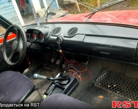 ВАЗ 2101 1984 в Чернигове на Automoto.ua Красный ВАЗ 2101, объемом двигателя 1.5 л и пробегом 82 тыс. км за 710 $, фото 6 на Automoto.ua