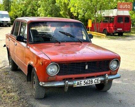 Красный ВАЗ 2101, объемом двигателя 1.3 л и пробегом 100 тыс. км за 700 $, фото 2 на Automoto.ua