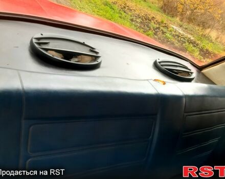 ВАЗ 2101 1984 в Чернигове на Automoto.ua Красный ВАЗ 2101, объемом двигателя 1.5 л и пробегом 82 тыс. км за 710 $, фото 3 на Automoto.ua