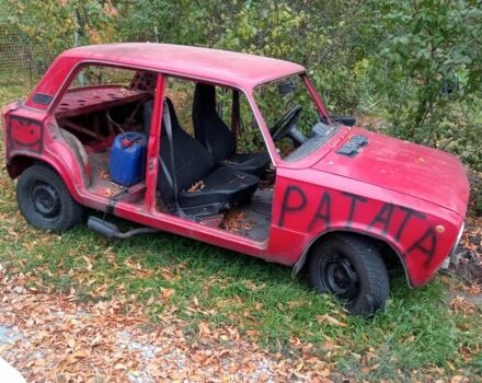 Красный ВАЗ 2101, объемом двигателя 1.3 л и пробегом 50 тыс. км за 241 $, фото 2 на Automoto.ua