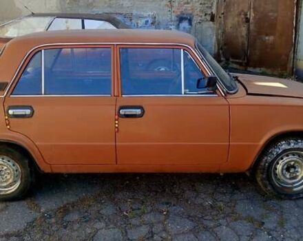 Красный ВАЗ 2101, объемом двигателя 1.2 л и пробегом 200 тыс. км за 950 $, фото 5 на Automoto.ua