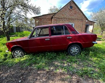 Красный ВАЗ 2101, объемом двигателя 1.6 л и пробегом 270 тыс. км за 500 $, фото 4 на Automoto.ua