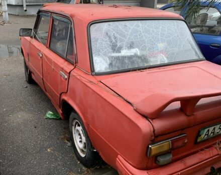 Красный ВАЗ 2101, объемом двигателя 1.3 л и пробегом 300 тыс. км за 170 $, фото 4 на Automoto.ua