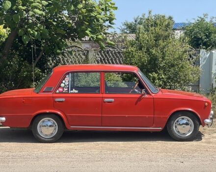 Красный ВАЗ 2101, объемом двигателя 1.2 л и пробегом 93 тыс. км за 1100 $, фото 1 на Automoto.ua