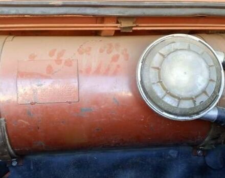 Красный ВАЗ 2101, объемом двигателя 1.2 л и пробегом 200 тыс. км за 950 $, фото 10 на Automoto.ua