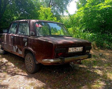 Красный ВАЗ 2101, объемом двигателя 1.3 л и пробегом 70 тыс. км за 350 $, фото 2 на Automoto.ua