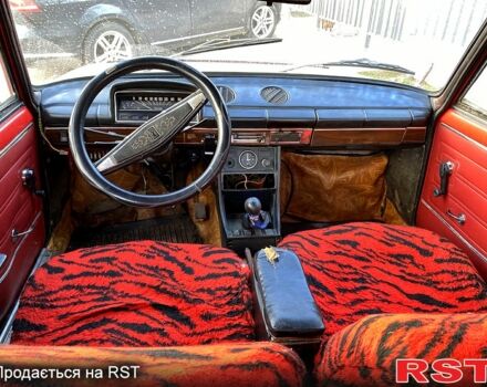 Красный ВАЗ 2101, объемом двигателя 13 л и пробегом 300 тыс. км за 499 $, фото 6 на Automoto.ua