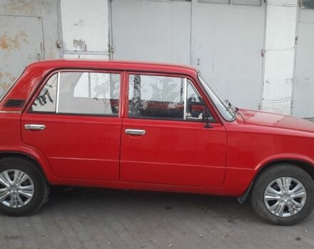 Красный ВАЗ 2101, объемом двигателя 0 л и пробегом 100 тыс. км за 800 $, фото 1 на Automoto.ua