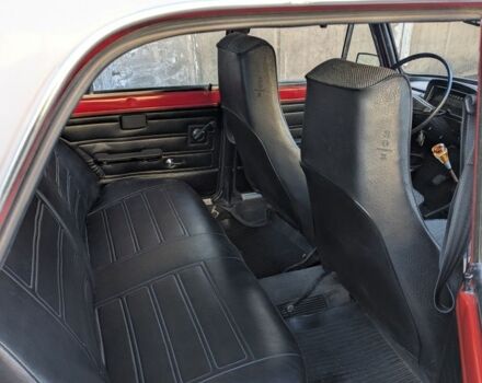 Красный ВАЗ 2101, объемом двигателя 1 л и пробегом 113 тыс. км за 1500 $, фото 8 на Automoto.ua