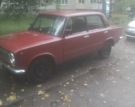 Красный ВАЗ 2101, объемом двигателя 1.2 л и пробегом 200 тыс. км за 700 $, фото 3 на Automoto.ua