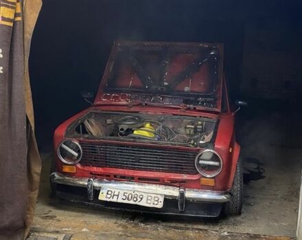 Червоний ВАЗ 2101, об'ємом двигуна 0 л та пробігом 200 тис. км за 900 $, фото 6 на Automoto.ua
