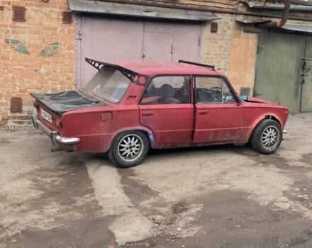 Червоний ВАЗ 2101, об'ємом двигуна 0 л та пробігом 200 тис. км за 900 $, фото 4 на Automoto.ua