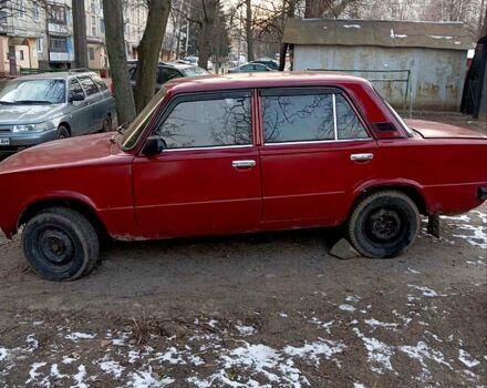 Красный ВАЗ 2101, объемом двигателя 13 л и пробегом 0 тыс. км за 350 $, фото 2 на Automoto.ua