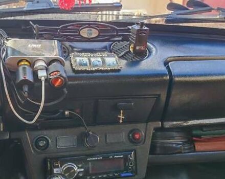 Красный ВАЗ 2101, объемом двигателя 1.6 л и пробегом 180 тыс. км за 2400 $, фото 9 на Automoto.ua