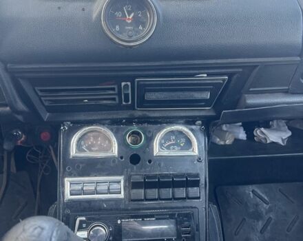 Красный ВАЗ 2101, объемом двигателя 1.5 л и пробегом 270 тыс. км за 470 $, фото 3 на Automoto.ua