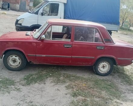 Красный ВАЗ 2101, объемом двигателя 9 л и пробегом 344 тыс. км за 389 $, фото 3 на Automoto.ua