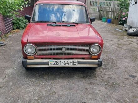 ВАЗ 2101 1971 в Запорожье на Automoto.ua Красный ВАЗ 2101, объемом двигателя 1.5 л и пробегом 200 тыс. км за 266 $, фото 1 на Automoto.ua