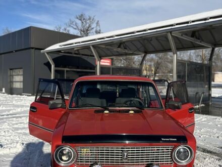 Червоний ВАЗ 2101, об'ємом двигуна 1.2 л та пробігом 200 тис. км за 1068 $, фото 1 на Automoto.ua