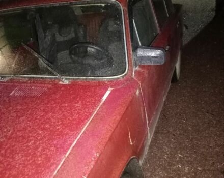 Красный ВАЗ 2101, объемом двигателя 1 л и пробегом 50 тыс. км за 476 $, фото 1 на Automoto.ua