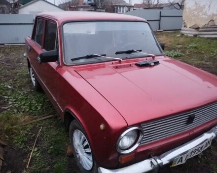 Красный ВАЗ 2101, объемом двигателя 1.2 л и пробегом 1 тыс. км за 296 $, фото 1 на Automoto.ua