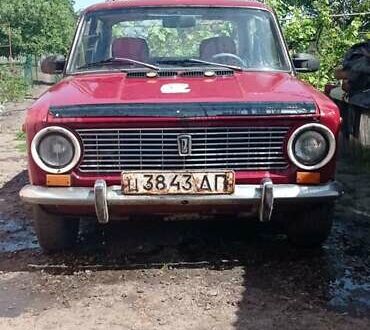 Красный ВАЗ 2101, объемом двигателя 1.3 л и пробегом 150 тыс. км за 450 $, фото 1 на Automoto.ua