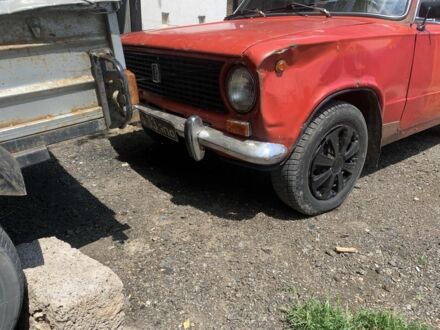 ВАЗ 2101 1973 у Запоріжжя на Automoto.ua Червоний ВАЗ 2101, об'ємом двигуна 1.3 л та пробігом 300 тис. км за 13000 $, фото 1 на Automoto.ua